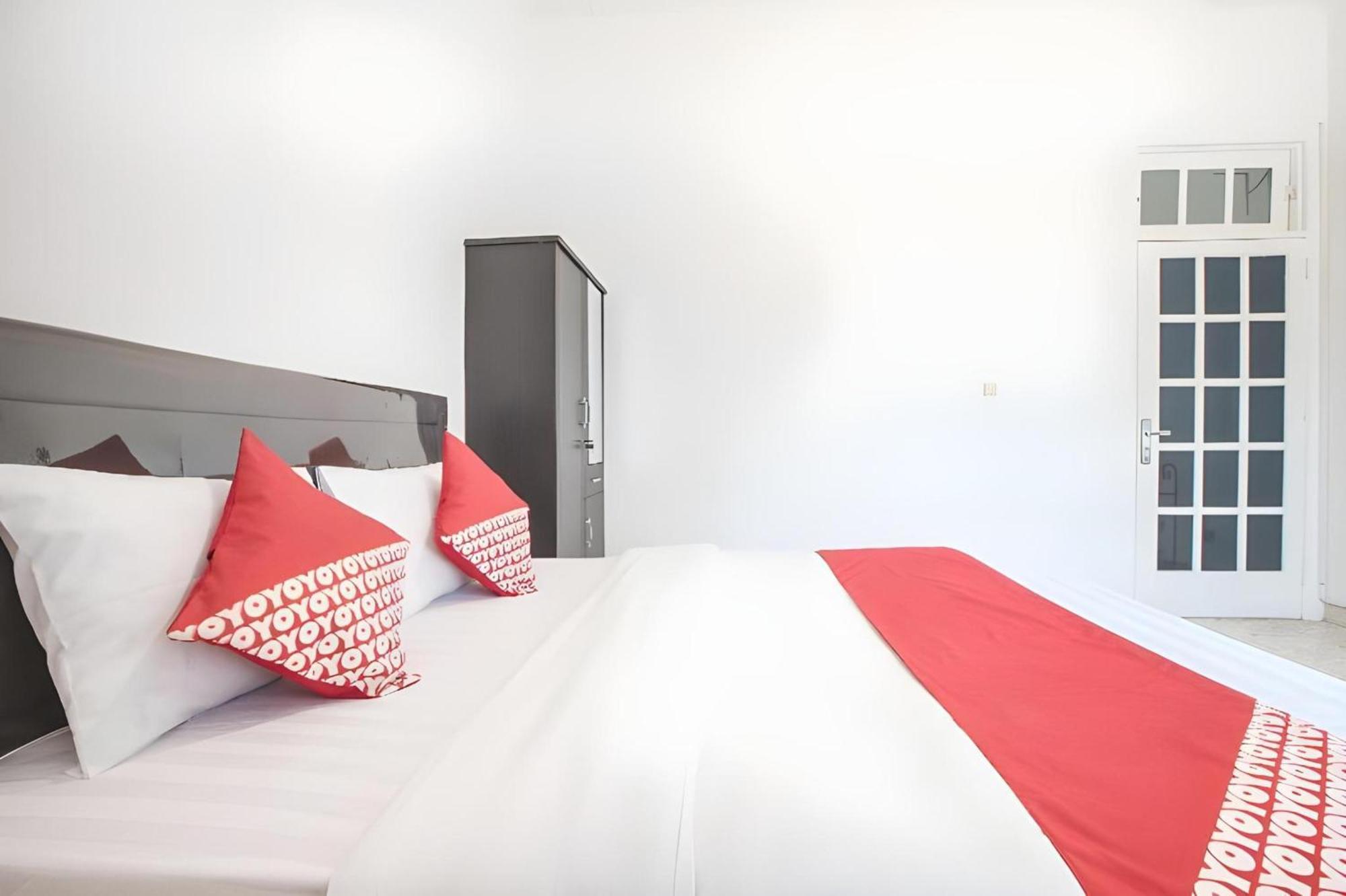 Capital O 332 Residence G17 Kemang Jakarta Eksteriør bilde