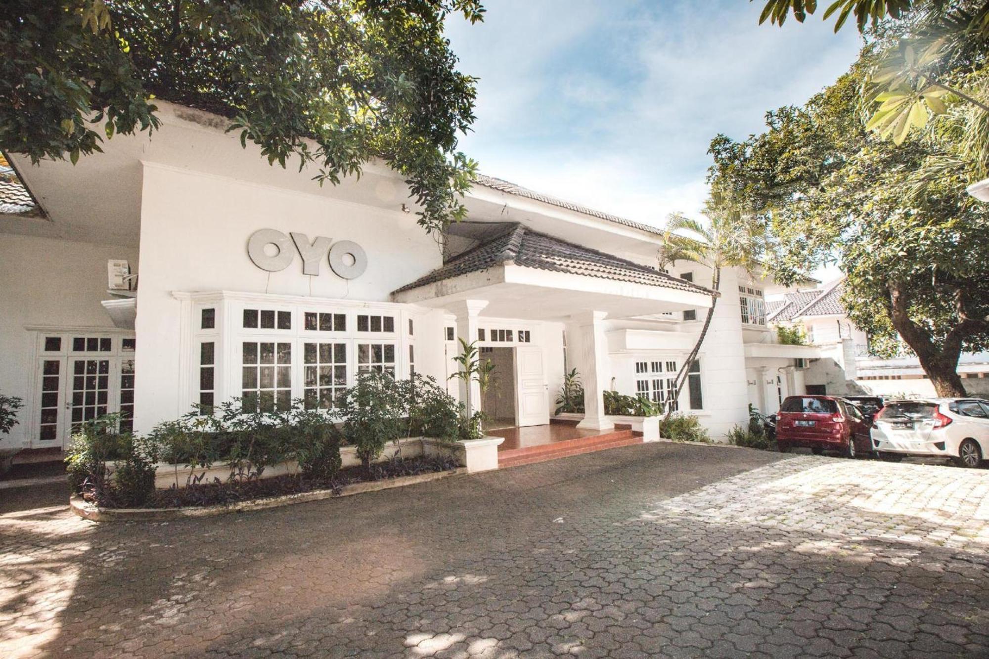 Capital O 332 Residence G17 Kemang Jakarta Eksteriør bilde